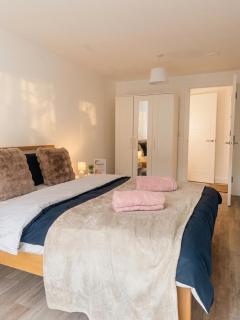 Panoramic View City Centre Apartment And Free Netflix - 9