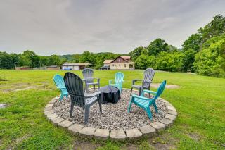 Family Home in Heart of Brownsville: Walk to River - 9