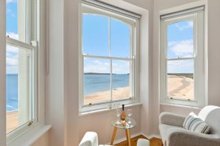 Tenby Sea View - South Beach - Elevated Views - 4