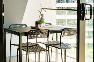 Trendy Footscray Apartment near CBD - 3