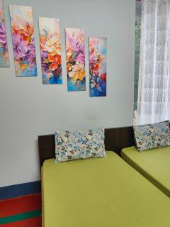 Pine Forest Home stay with Kitchen - Shillong - 4