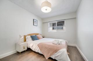 Spacious 3BR Home 2 Full Baths - near metrotown - 8
