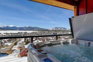 Waterside Mountain Villa 8B I Private Hot Tub I Great Views I Activity Program - 7