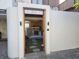 Villa Mentari B- Quiet Contemporary Hideaway - 4