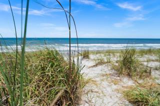 Ocean Front Home Gorgeous Views Beach Gear BBQ - 8