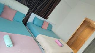 By The Sea Beach Front Sea view Apartment 3 - 8
