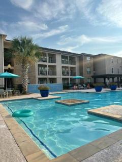 Modern 1BR in Magnolia Close to The Woodlands - 8