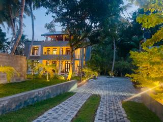 Golden Palm Villa Unawatuna - 9