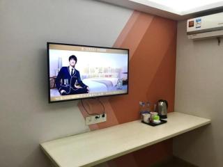 Shell Hotel Shanghai Minhang District Wenjing Road Metro Station - 1