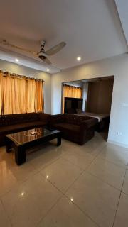 Luxury Single Bed apartment Secured and Gated - 7
