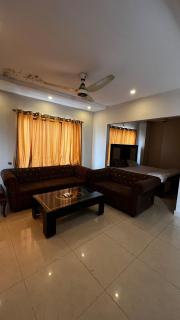 Luxury Single Bed apartment Secured and Gated - 4