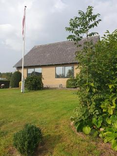 Lovely Holiday Home With Views Of Fields - 0
