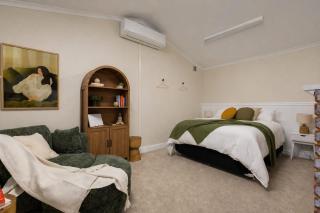 Cosy Retreat with Sauna & Fire Pit - Golf & Beach - 8
