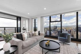 Luminesque Skyhome Stunning Views 2 Carparks - 0