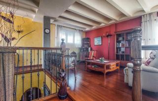 Gorgeous Home In Las Torres De Cotillas - 5