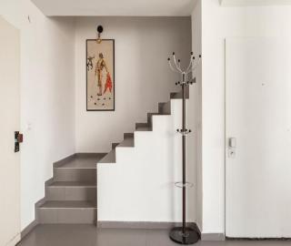 O&O Group - Bright 2BR Rooftop Walk to Beach - 2