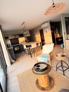 Gîte de charme clim, parking, Netflix, jolie vue - 4