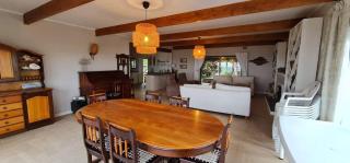 Serene Coastal Retreat with Private Pool in Amatola - 1