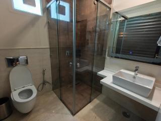 Hotel Timara Near BY igi Airport Delhi - 6