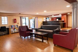 Red Roof Inn & Suites Houston- Hobby Airport - 7
