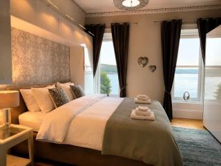 Harbour View - Waterfront Retreat, Rothesay - 8