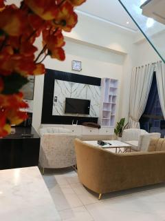 Family Apartment at Amanah Mall , Lahore - 2