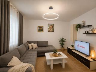 Skrapar escape Charming apartment in the heart of Corovode - 4
