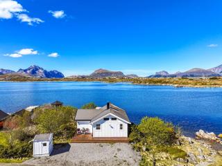 Lofoten Oceanfront - Privat Pier & Beach - 8