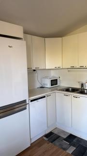 Modern Cozy Studio Apartment - 9