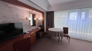 Diplomat Hotel - 2