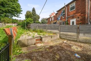 2 Bed House - Sleeps 4 - Parking - WiFi - 7