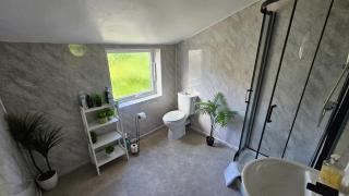 Entire 3 bed house in Gloucester - 3