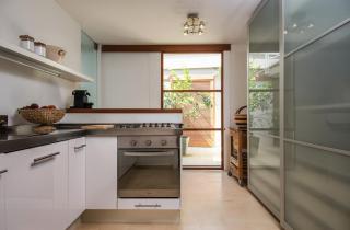 Peaceful Apartment - 1