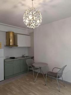 Modern Studio - 3