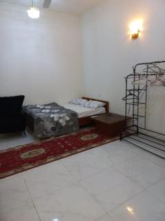 Modern apartment in a special location in Al-Mansour, 14th Street, Ramadan - 9