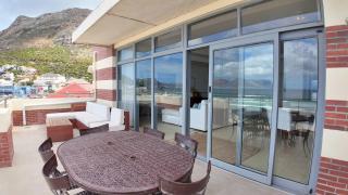 Surfers Empire Penthouse - 1