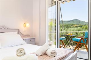 Achilleas Deluxe House-Jacuzzi - BBQ - 6