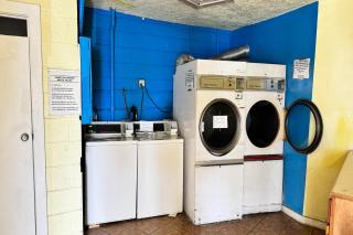 Economy 7 Inn Near Hampton University VA - 5