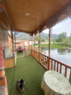 houseboat city of Kashmir - 7
