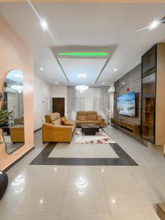 Omas Apartment Limited - 7