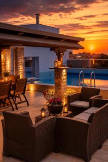 Luxury Penthouse with private pool - 7