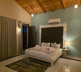 Nature Lover Resort Villas - 1
