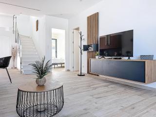 3112 - Villa Azura - 1