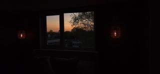 City Break Chester House Near Chester Zoo, Cheshire Oaks and Wrexham with pool and ping pong table - 6 separate beds 2 bathrooms - 5