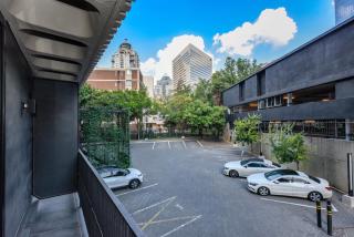 The Lineal 126 - Sleek 1BR Apartment Sandton Central Pool & WiFi - 2