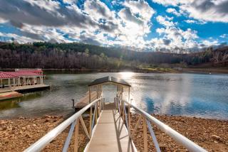 Garretts Getaway at Watauga Lake - 7