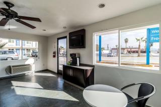 Motel 6-Blythe, CA - South - Blythe - 1