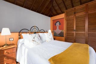 Home2Book La Molina A, Cozy Terrace Retreat - 3