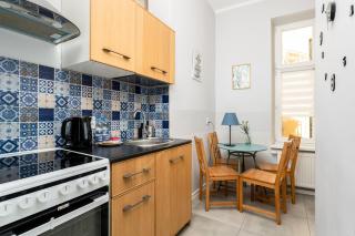 Main Square Homely Apartment by BookingHost - 6