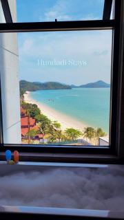 4BR Beachfront Pantai Cenang Langkawi - 1